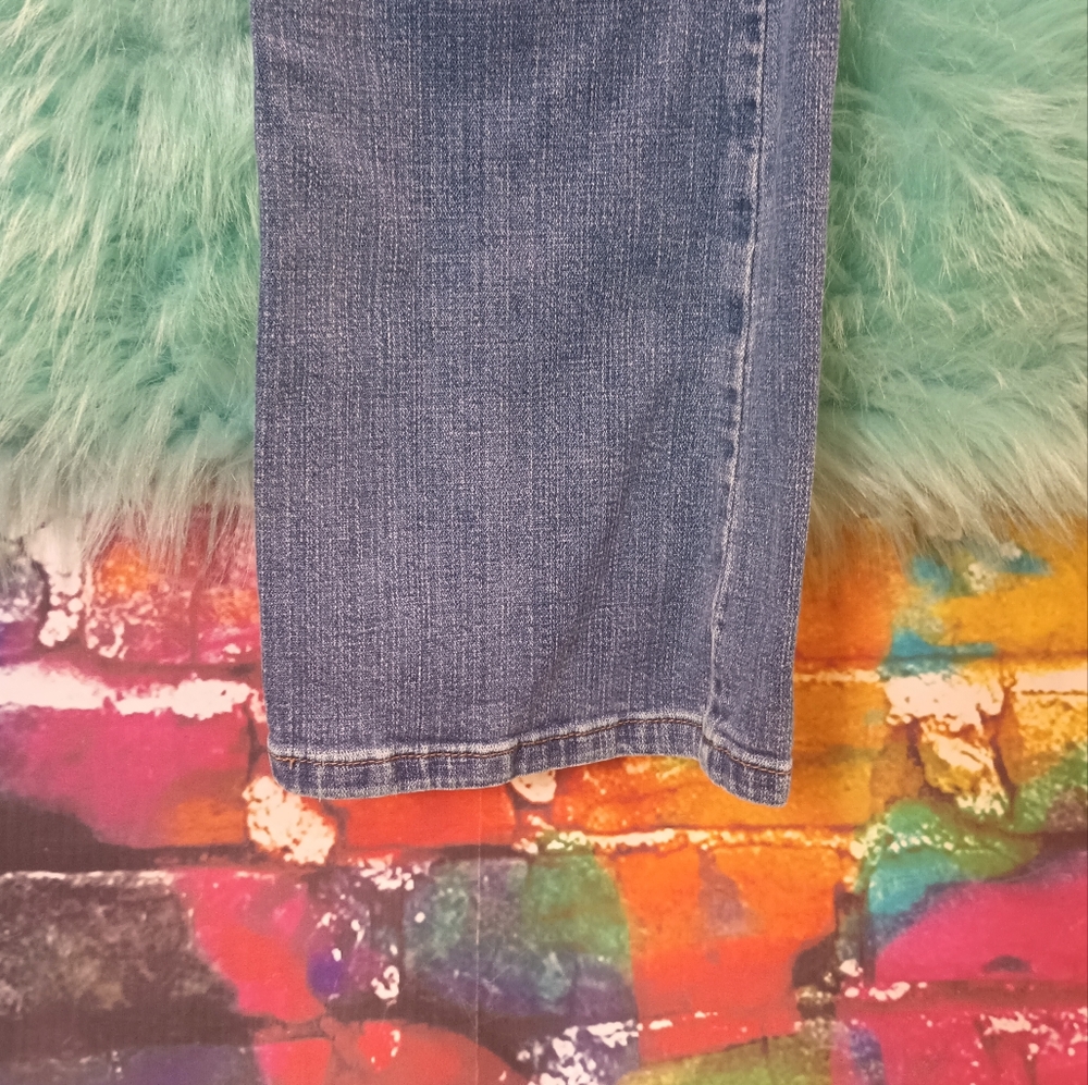 Levi's Blue Slender Bootcut 526 Jean Size 10 M - Picture 10 of 16